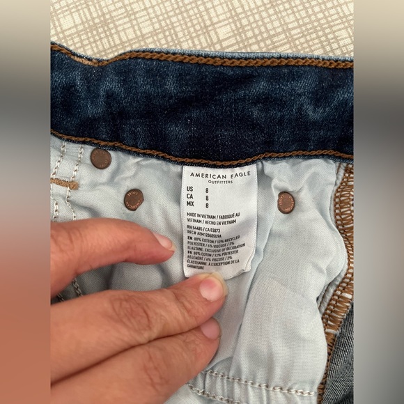 American Eagle Outfitters Distressed shorts - Picture 5 of 10